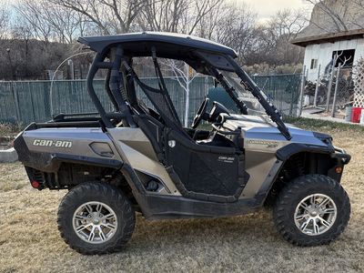 2013 Can-Am Commander XT side by side UTV