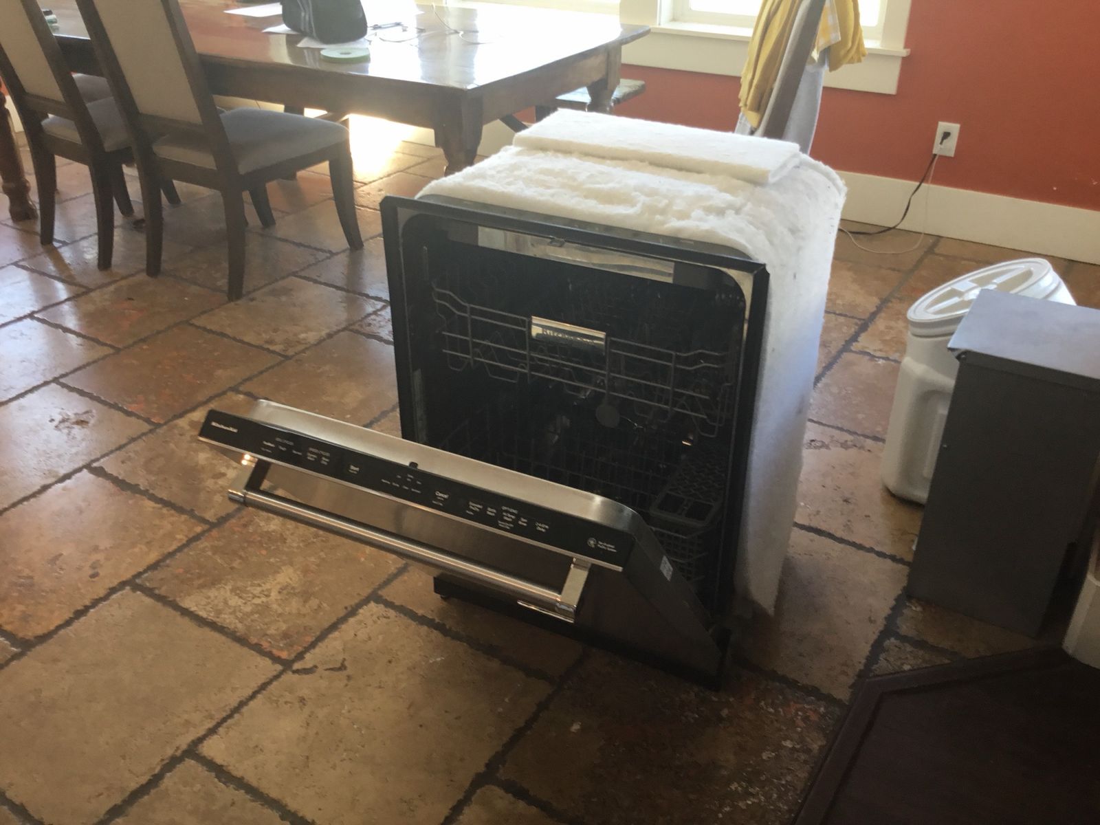 KitchenAid Built-In Dishwasher Stainless Steel