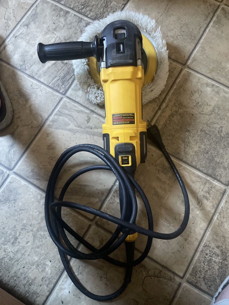 DeWalt Auto Buffer