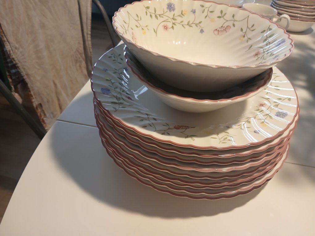 Main image 3