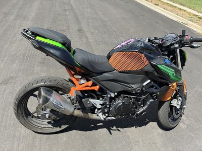 2019 z400