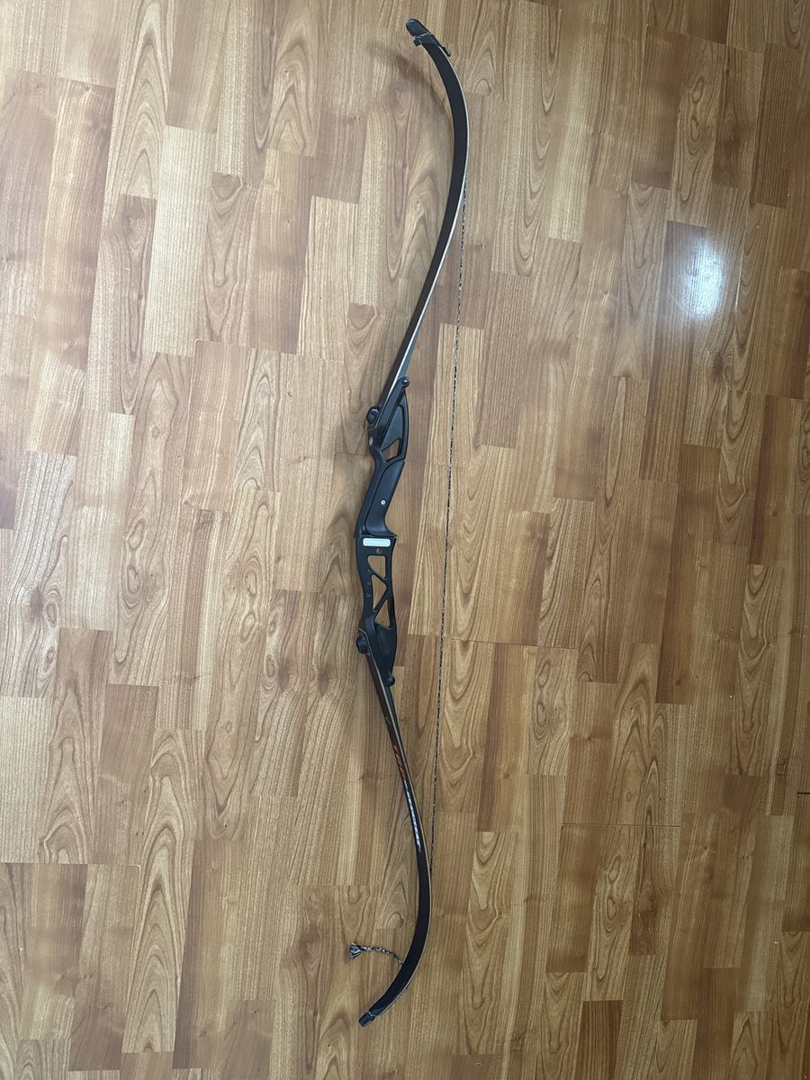 Recurve Bow
