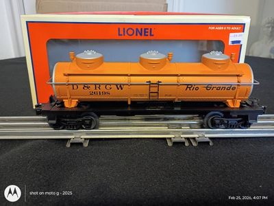 Lionel D&RGW 3 Dome tank car 6-26198