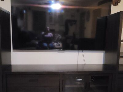 Entertainment center 86 in TV