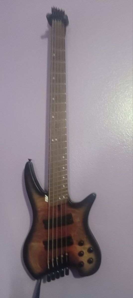 IYV 5 string bass