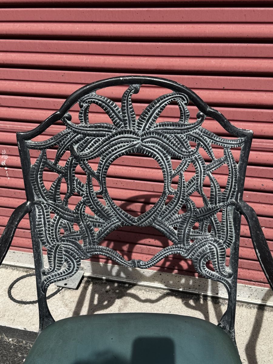 Main image 4