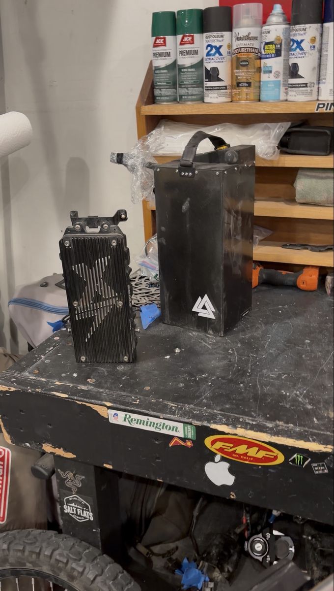 Main image 3