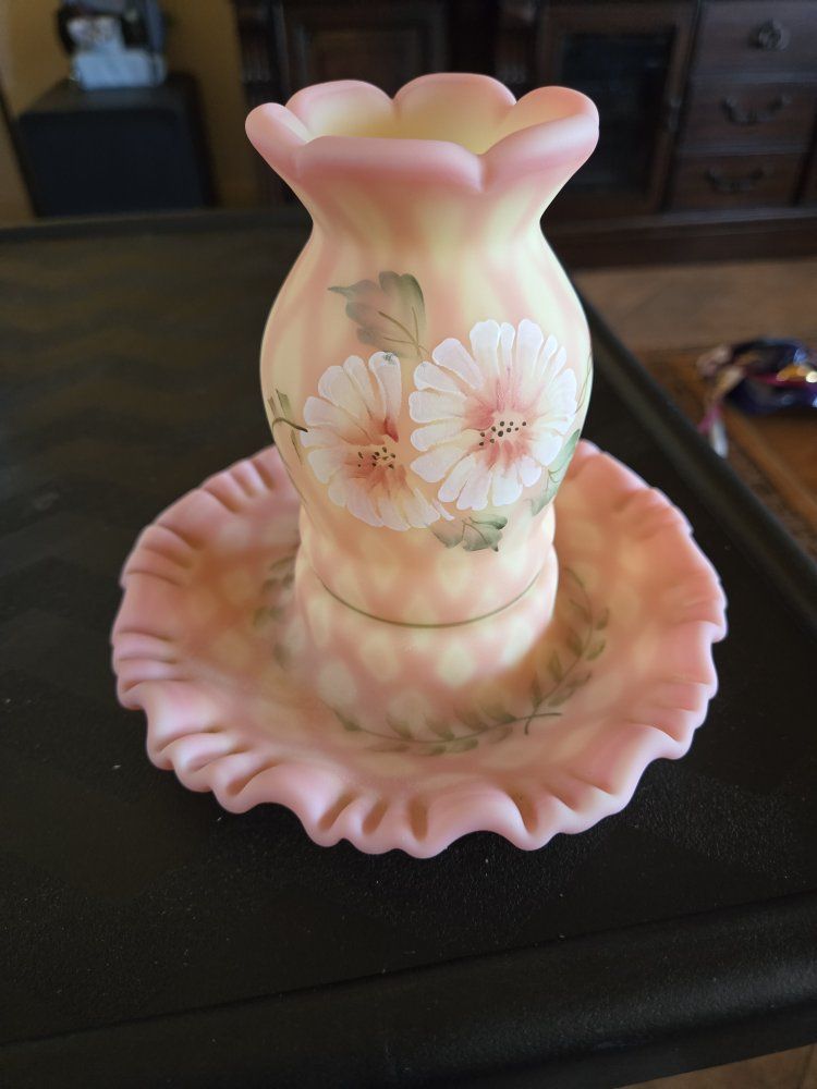 VTG Fenton Burmese Glass Diamond Optic Fairy Lamp - Artist Signed Hand Painted