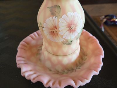 VTG Fenton Burmese Glass Diamond Optic Fairy Lamp - Artist Signed Hand Painted