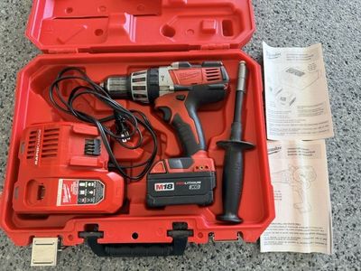 Milwaukee Hammer Drill Set