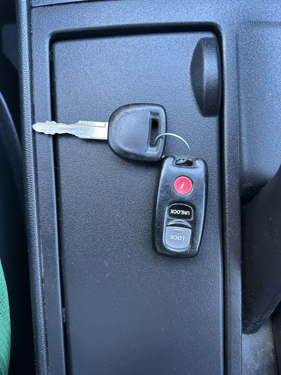 Main image 30
