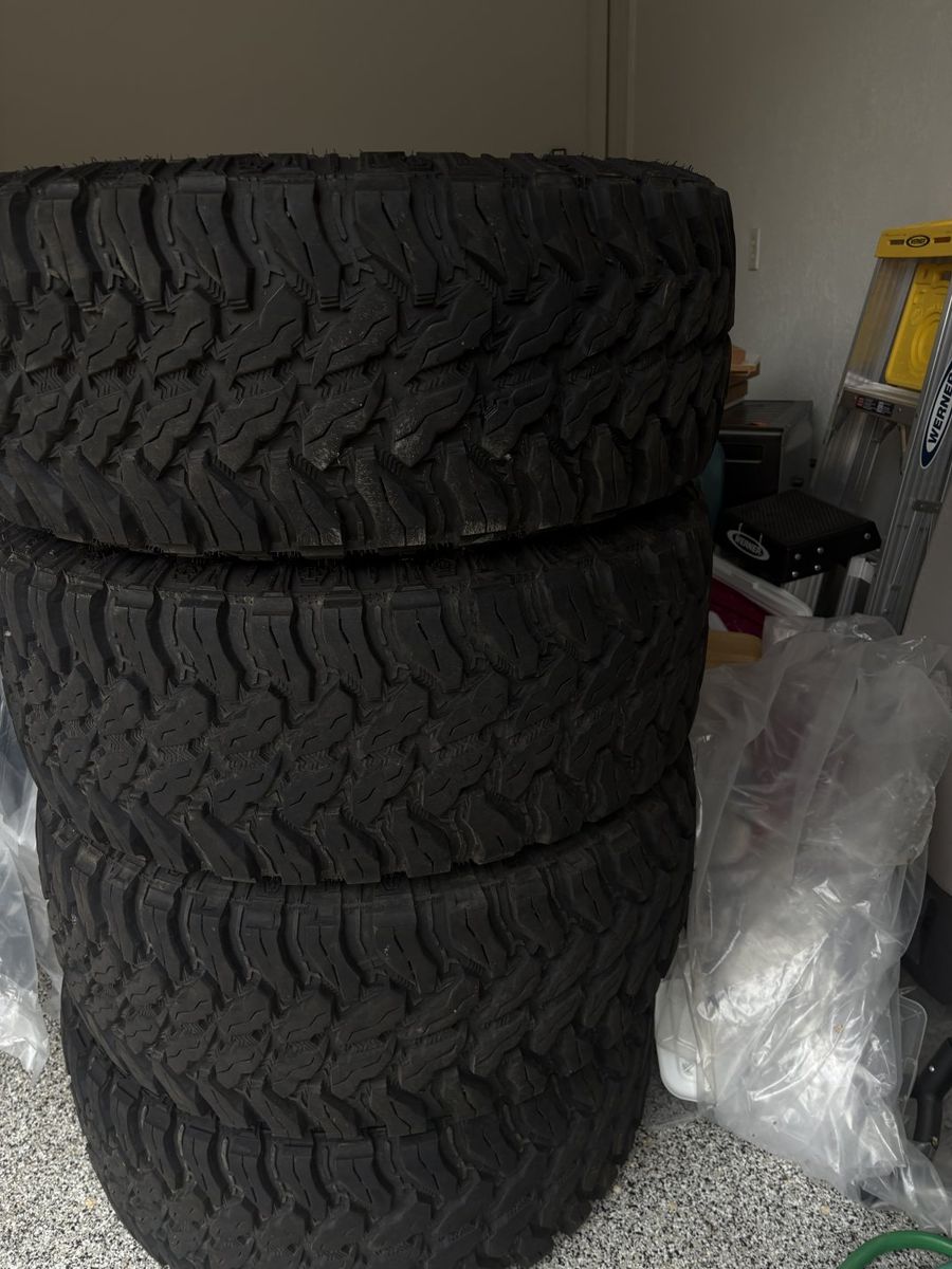 Set of 4 Hercules mud tires.