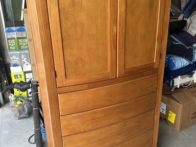 Armoire