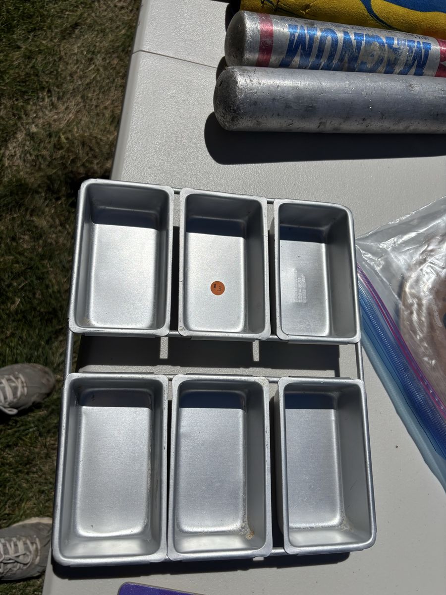 Bread pan 