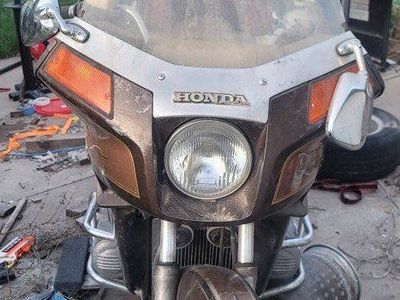 1982 honda goldwing aspencade