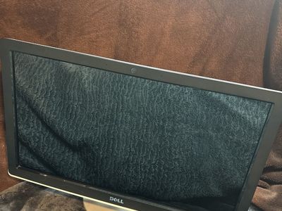 Dell Monitor - Black & Silver, Excellent Condition, Reliable Display for Home or Office