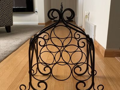 Scrolled Iron 6 Bottle Wine Holder