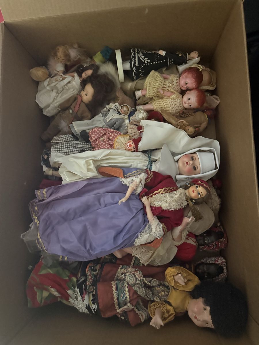 Vintage Doll Collection - Assorted Dolls, Porcelain & Plastic, Various Outfits (Large Lot)