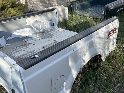 2004 Ford truck bed