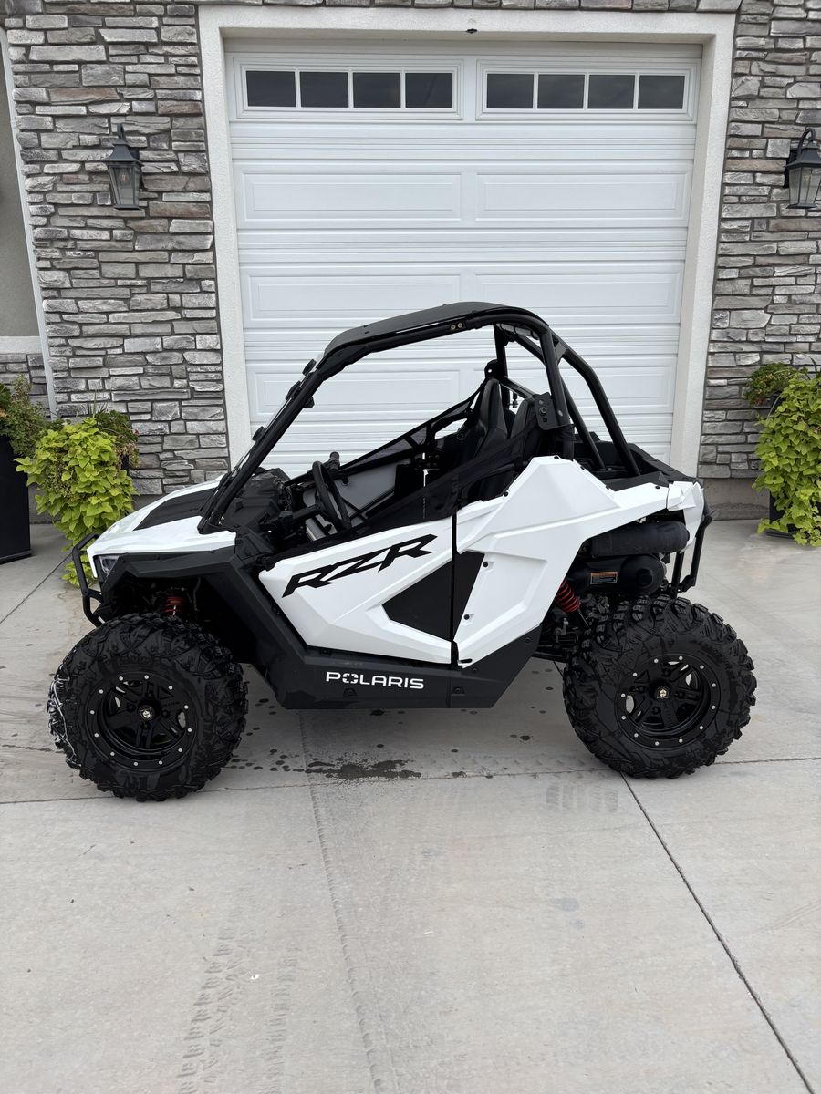 2022 Polaris RZR 200