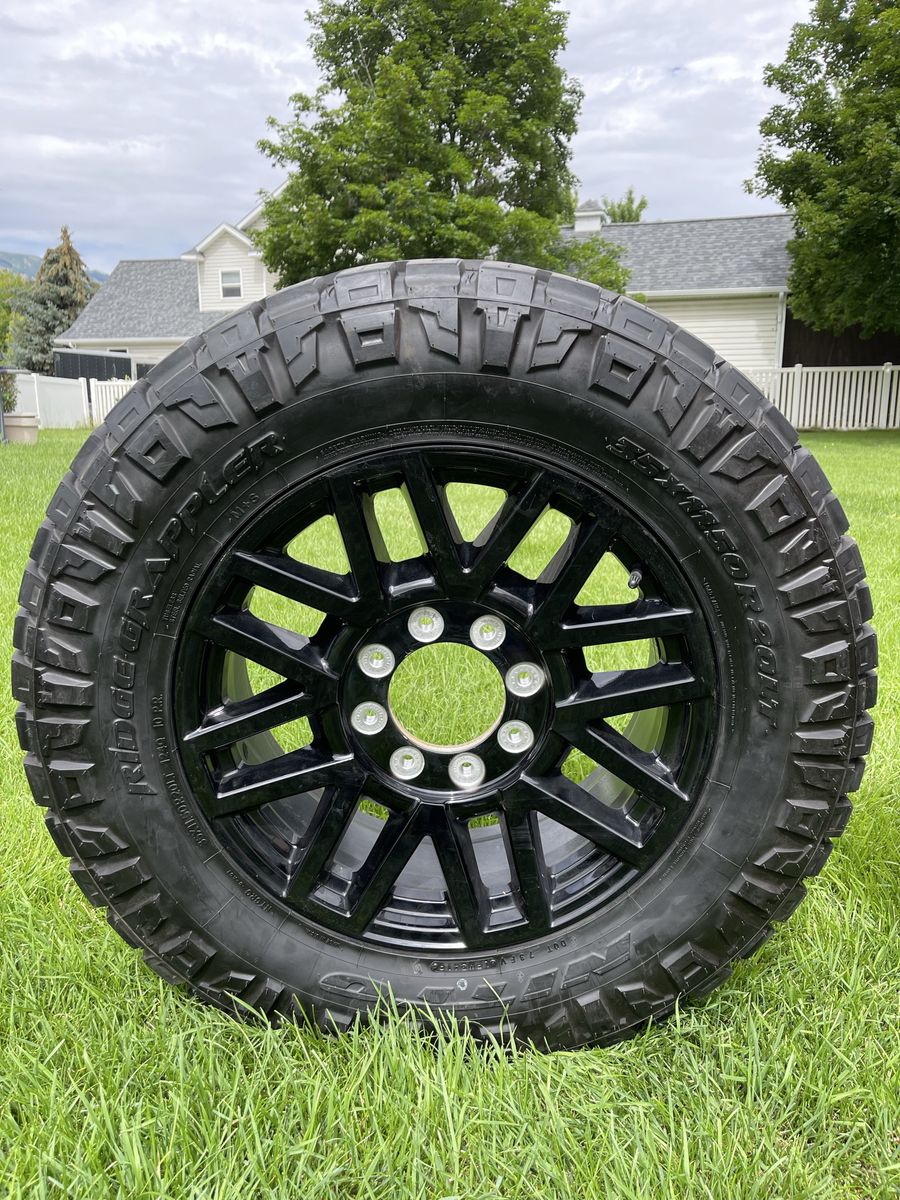 Ford 8x170 and 35” Nitto Ridge Grapplers