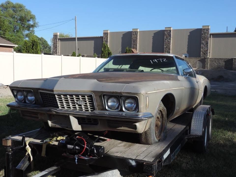 1972 Buick Riviera Base