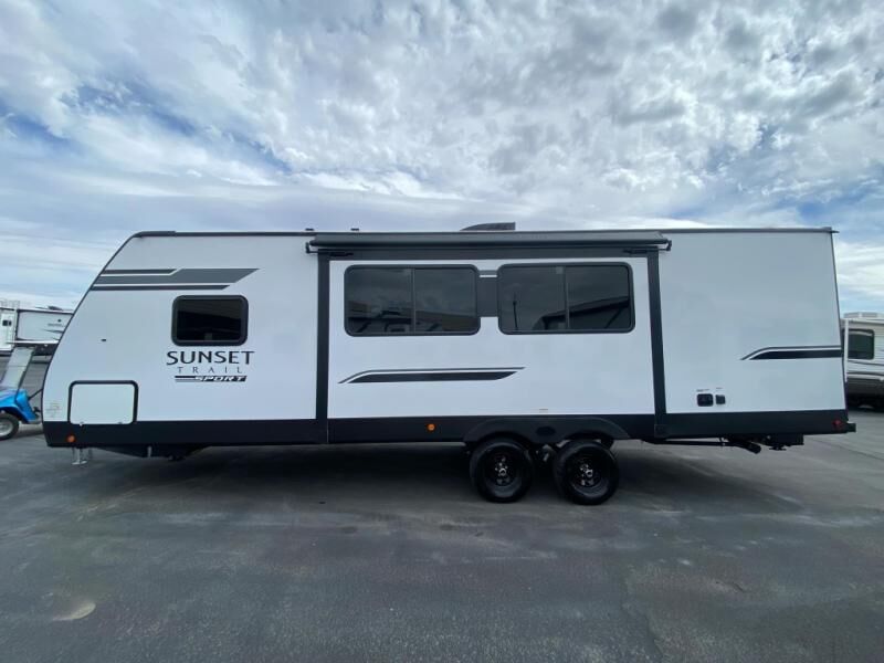 New 2025 CrossRoads RV Sunset Trail Bunkhouse Floorplan, Lightweight & Spacious (27BHS)