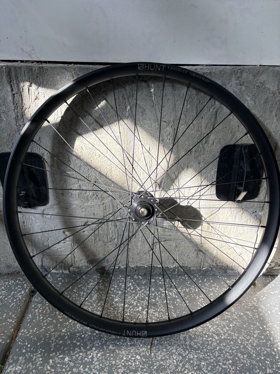 Hunt e-enduro 27.5” wide rim brand new