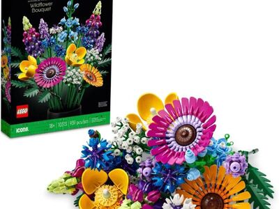 LEGO Botanicals Artificial Wildflower Bouquet Buil