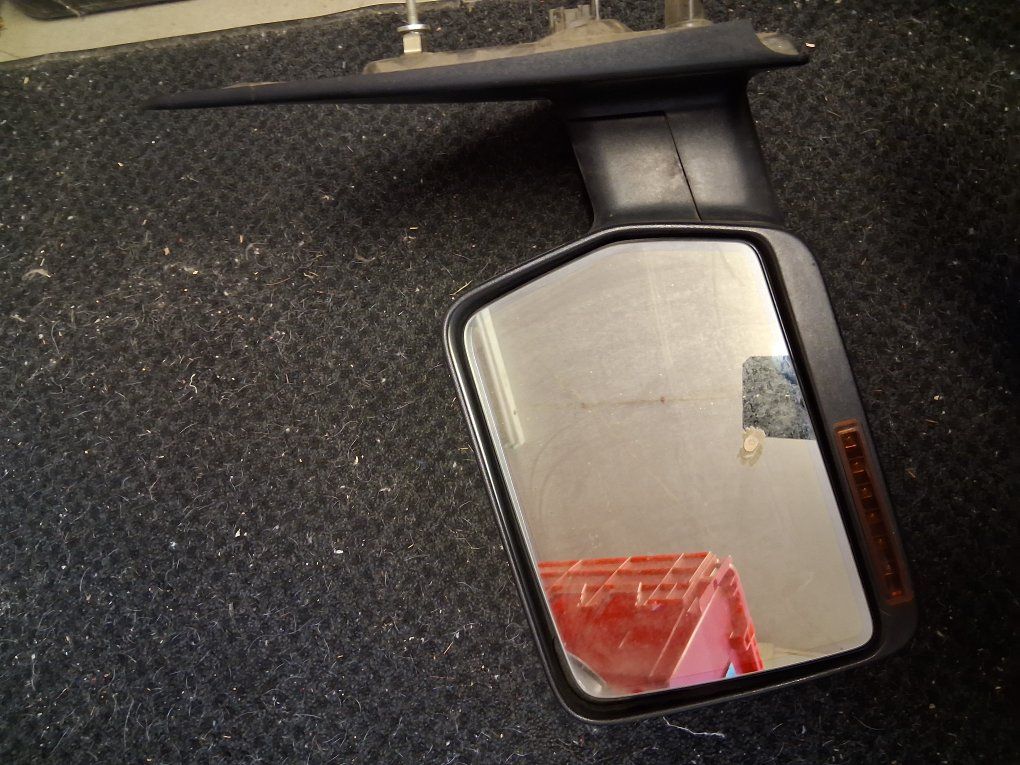 f 150 side mirror