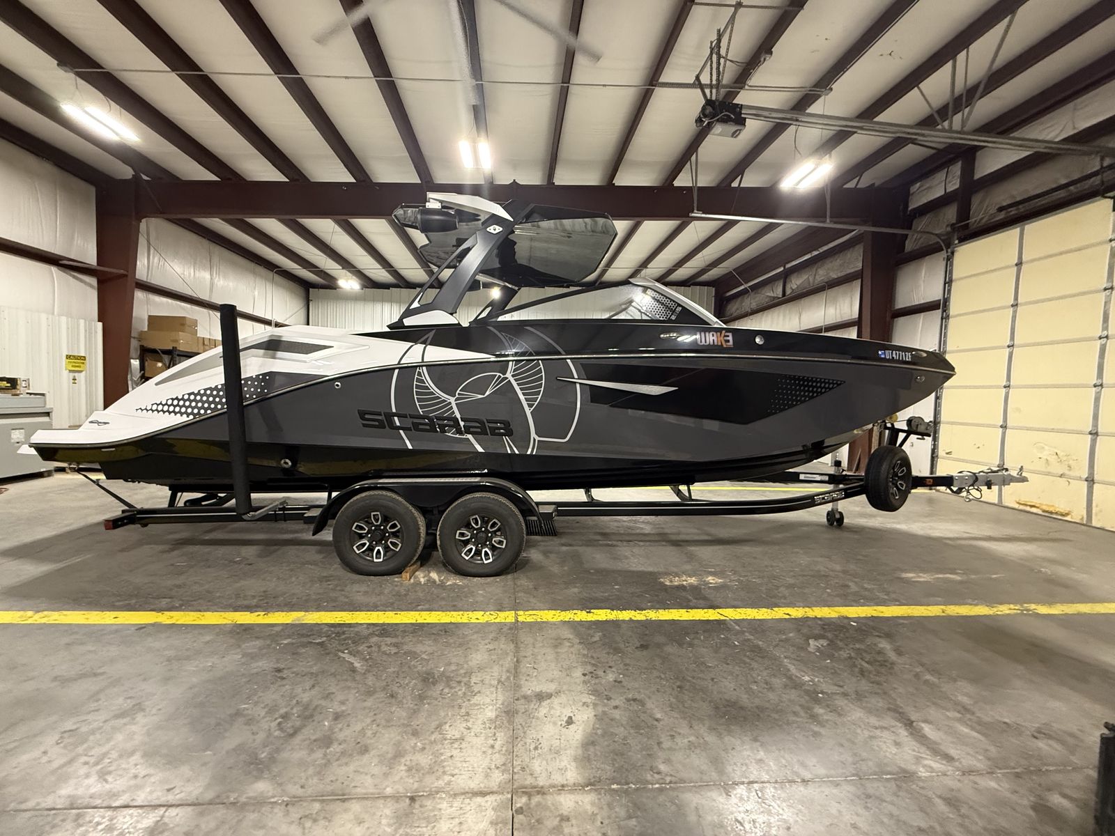 2023 Scarab 285 ID Wake Boat 600 HP