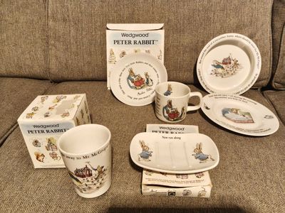 Wedgwood Beatrix Potter Peter Rabbit Dinner and Bathroom Set