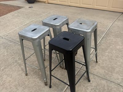 Set Of 4 Metal Barstools - Great For Project