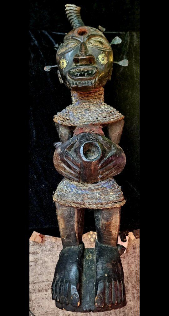Tribal Art Power Figure Fetish Nkisi Figure Wood Carving Rope