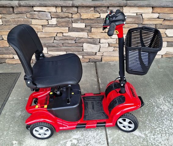 MOBILITY SCOOTER - BRAND NEW