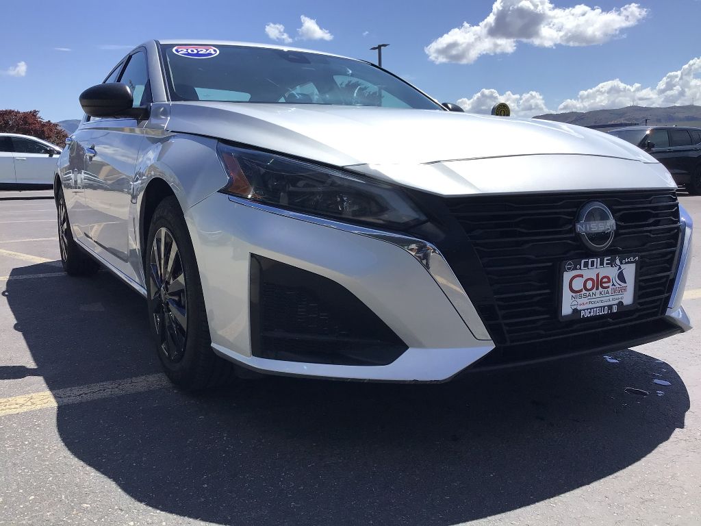 2024 Nissan Altima 2.5 S