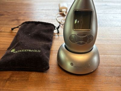 Microderm GLO microdermabrasion device