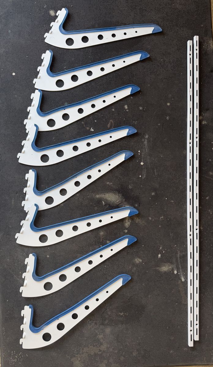 Snowboard storage rack