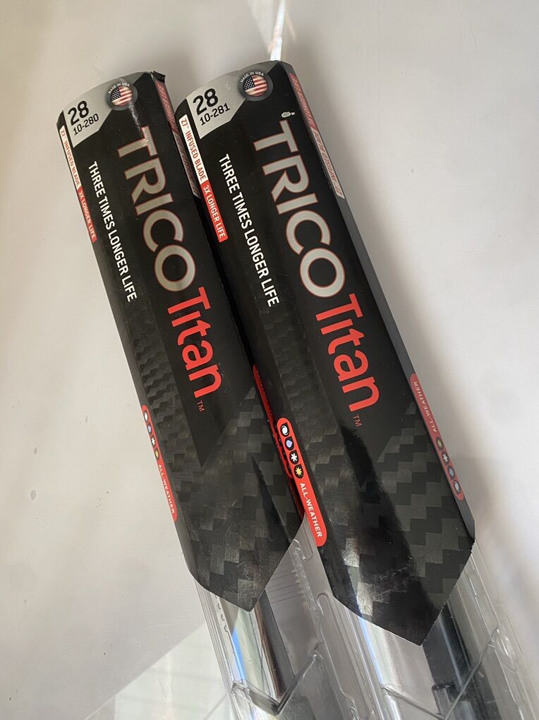 Pair Trico Titan Wipers 28