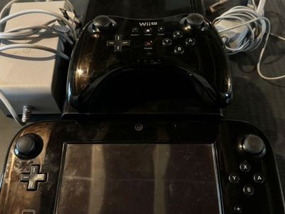 Nintendo Wii U Complete Black (Like New)