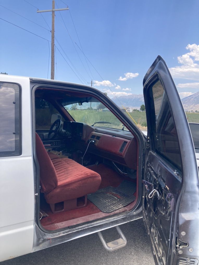Main image 5