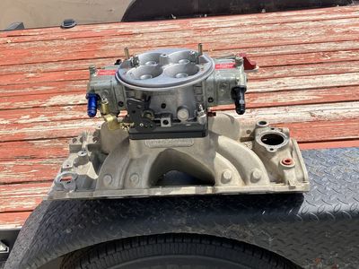 Holley Dominator and Edelbrock manifold