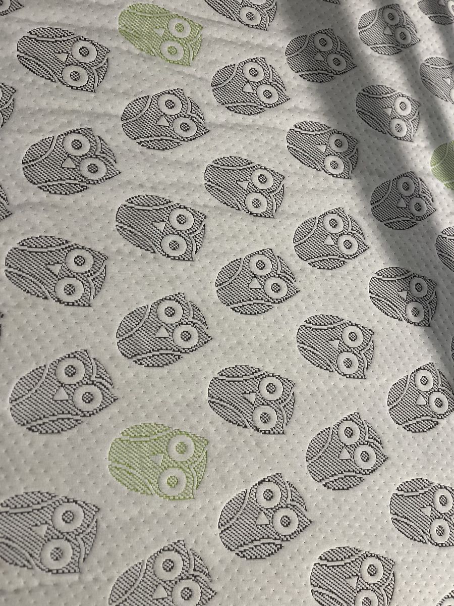 Dealmoon Bed with Bed Frame