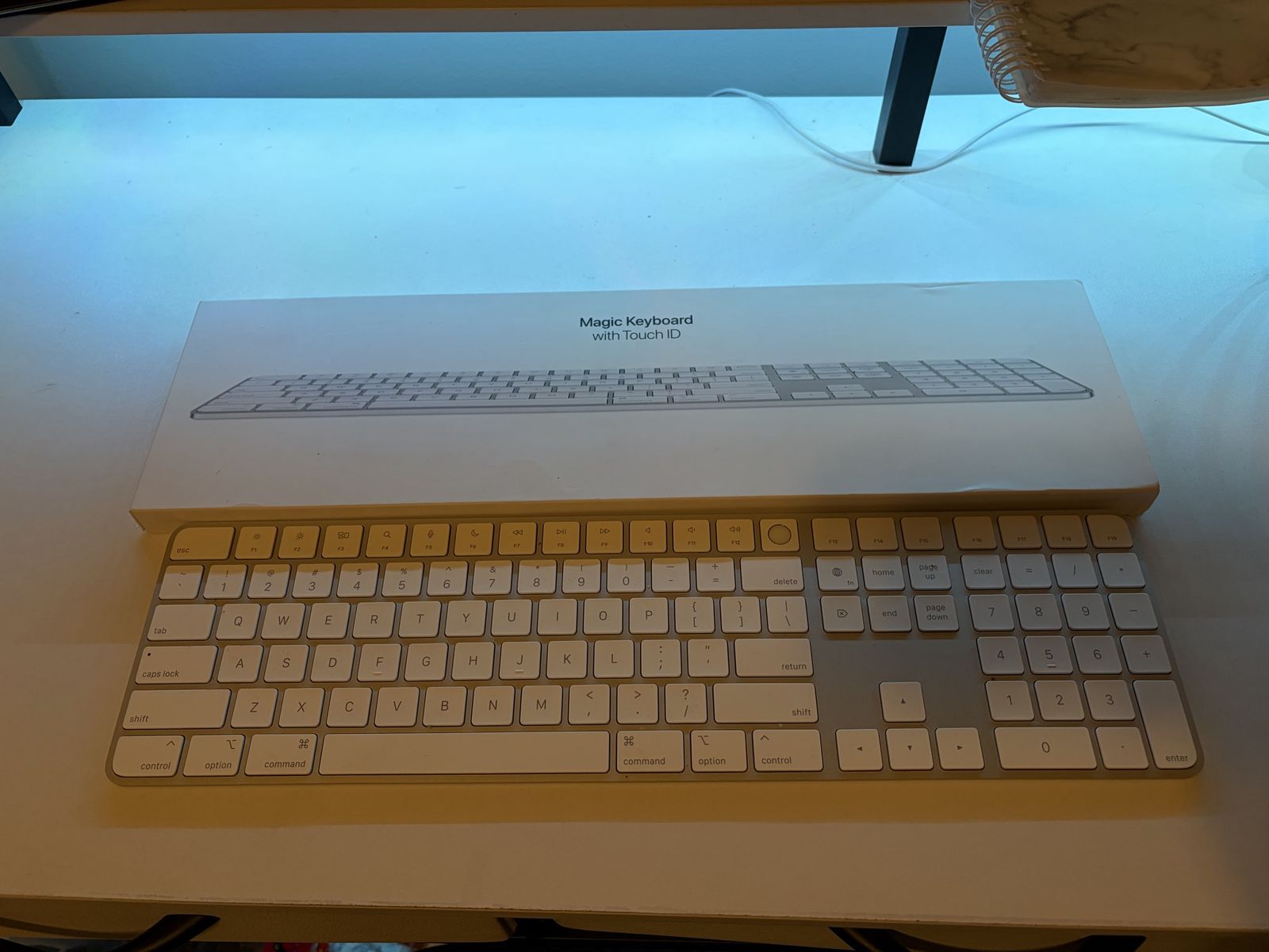 Apple Magic Keyboard w/Touch ID