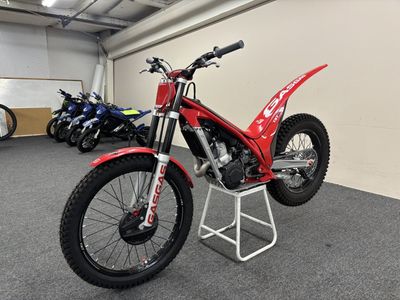 2025 GASGAS TXT RACING 300