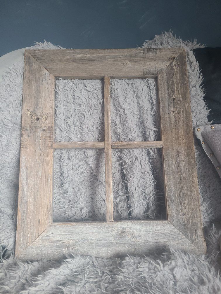 Handmade Rustic Barn Wood Window Frame Wall Decor - 18" x 22"