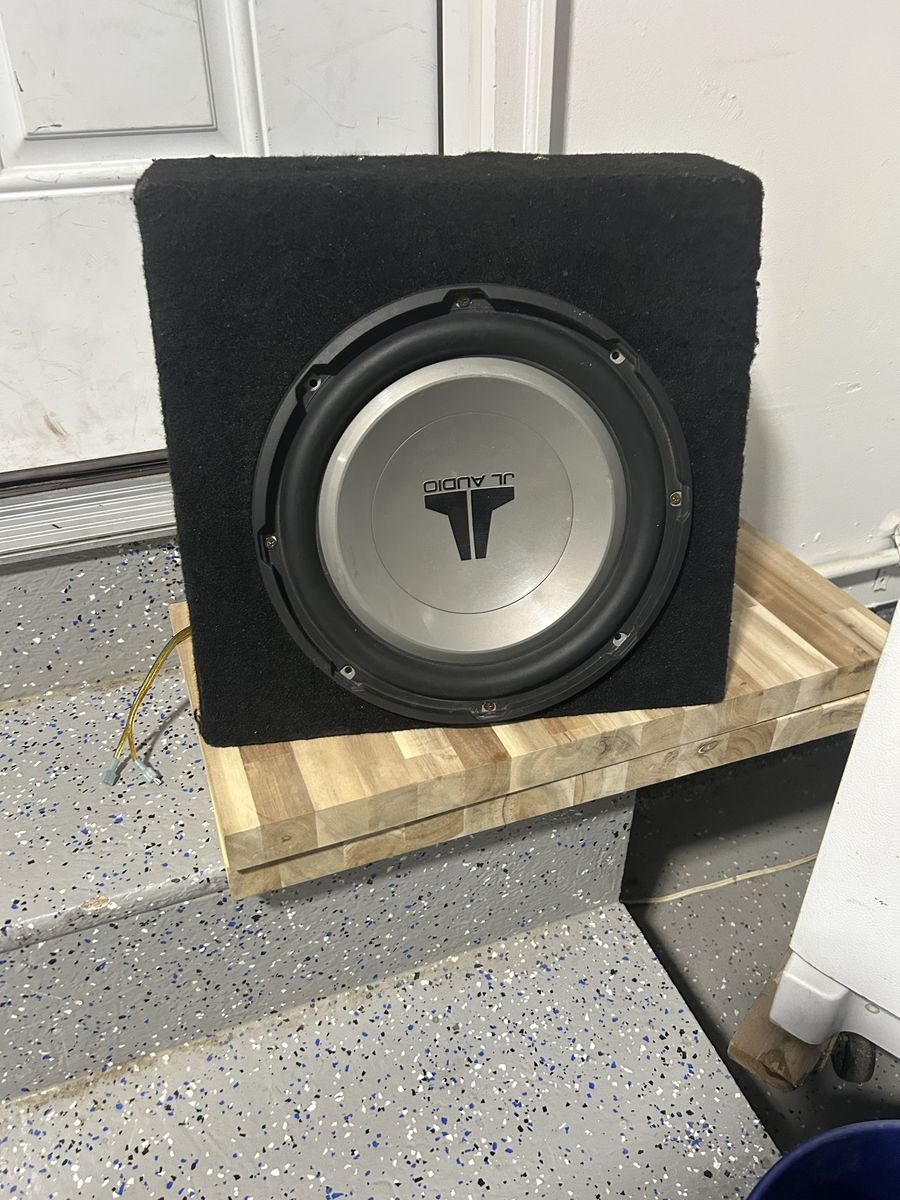 JL Audio Car Subwoofer with Enclosure - Powerful Bass, Used Condition
