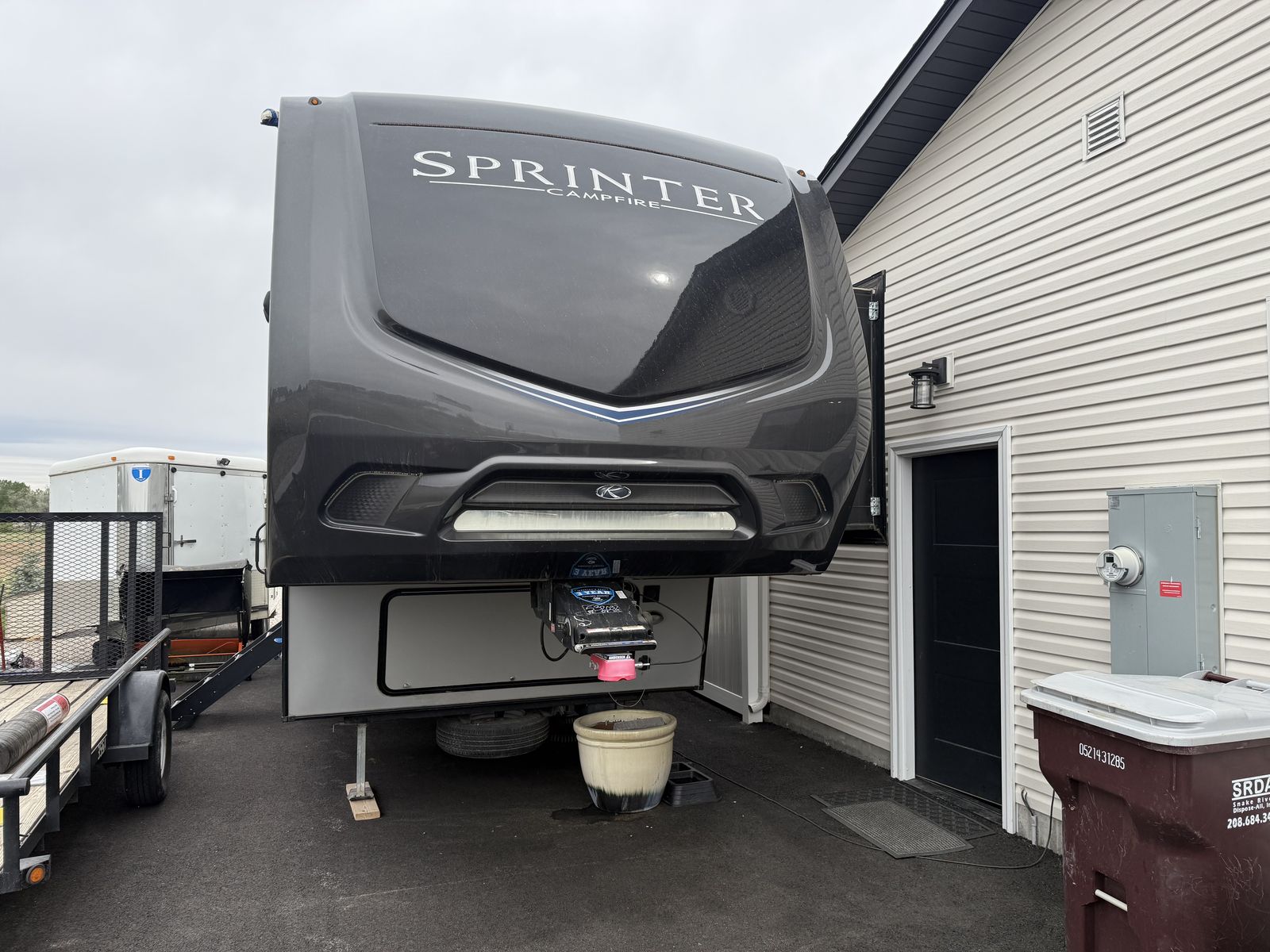 2019 keystone sprinter 5 th wheel campfire addition