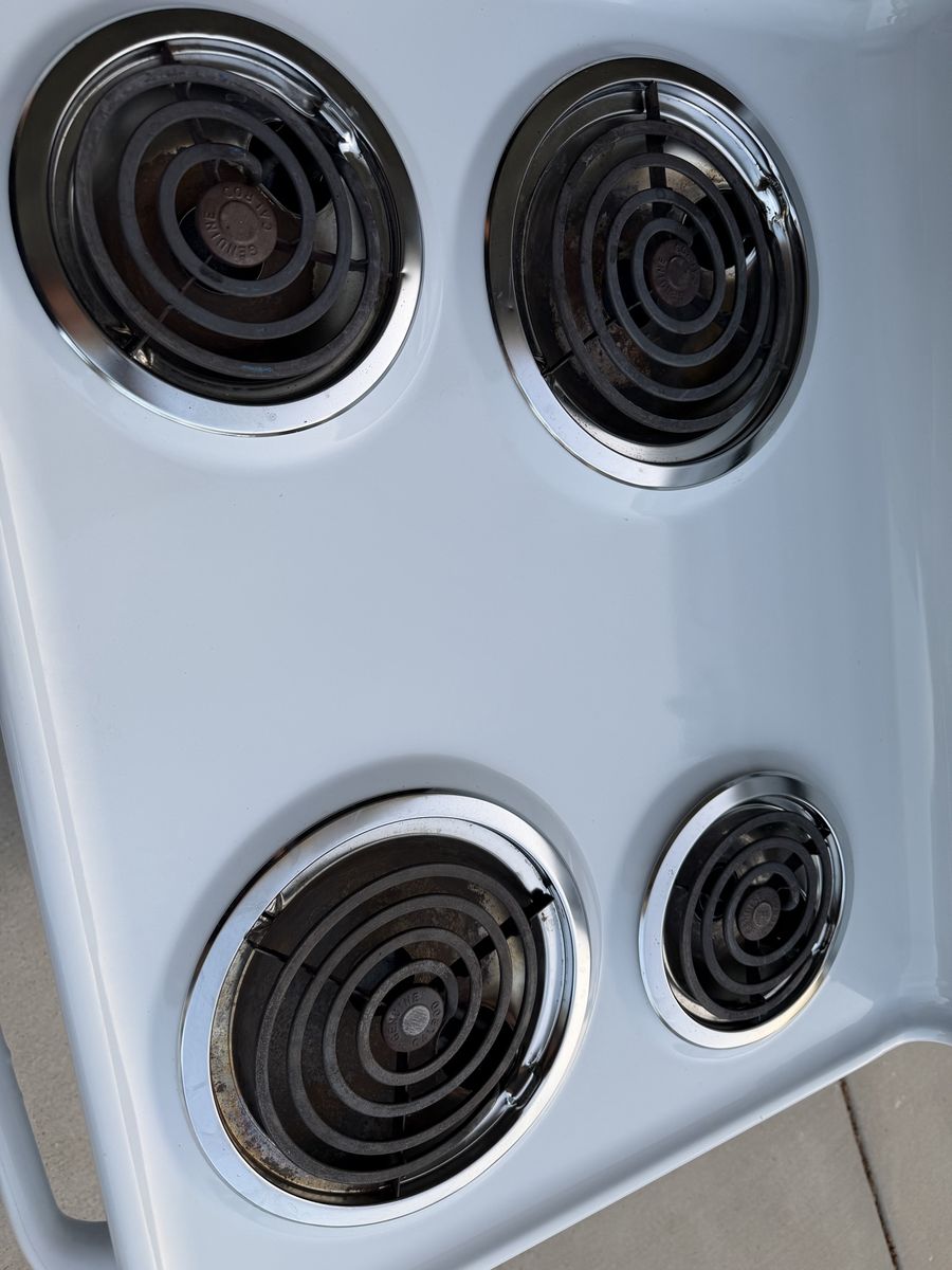 Main image 3