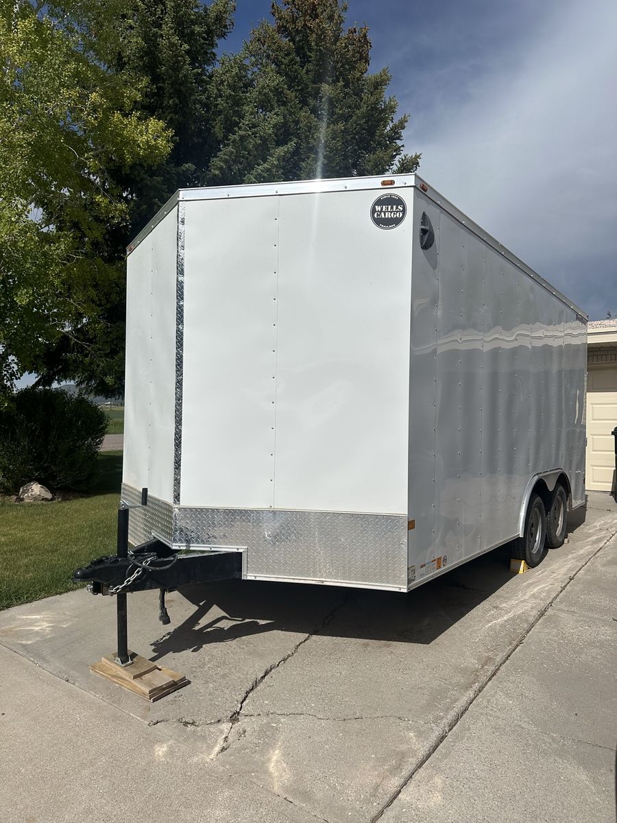 16Ft Wells Cargo Enclosed Trailer